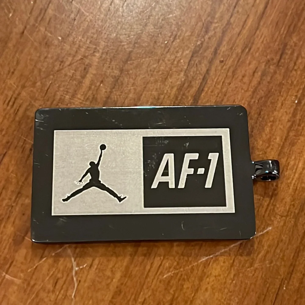 Nike Air Force One AF-1 Jordan Vintage Hang Tag Key Chain black metal
